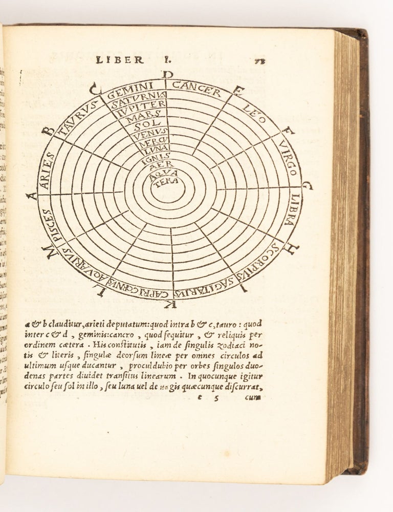 Macrobii aurelii theodosii viri consularis in Somnium Scipionis, libri II. Eiusdem Saturnaliorum libri VII. Nunc denuo recogniti, & multis in locis aucti.